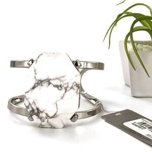 Nordstrom Bracelet Large Statement Bangle Howlite Stone Silver